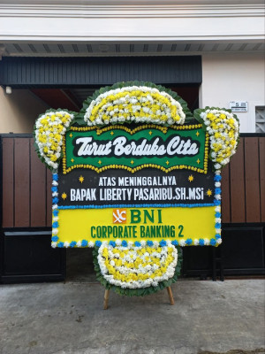 Papan Bunga Duka di Dukuhwaru